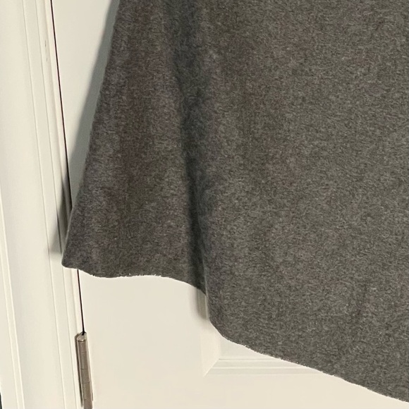 New! Red Envelope 100% cashmere Poncho dark gray nwot 47130 - Picture 9 of 16